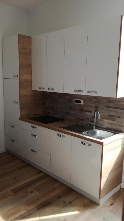 Apartmaji Apollonio 이졸라 외부 사진