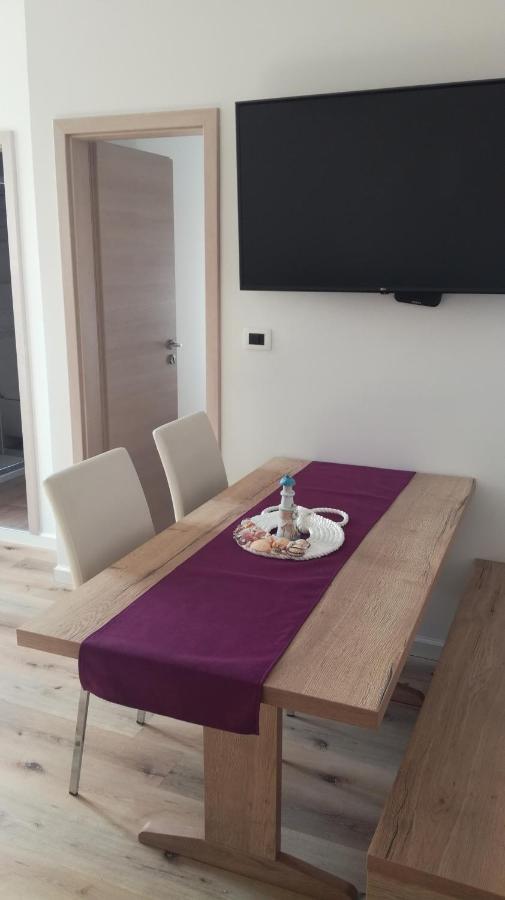 Apartmaji Apollonio 이졸라 외부 사진