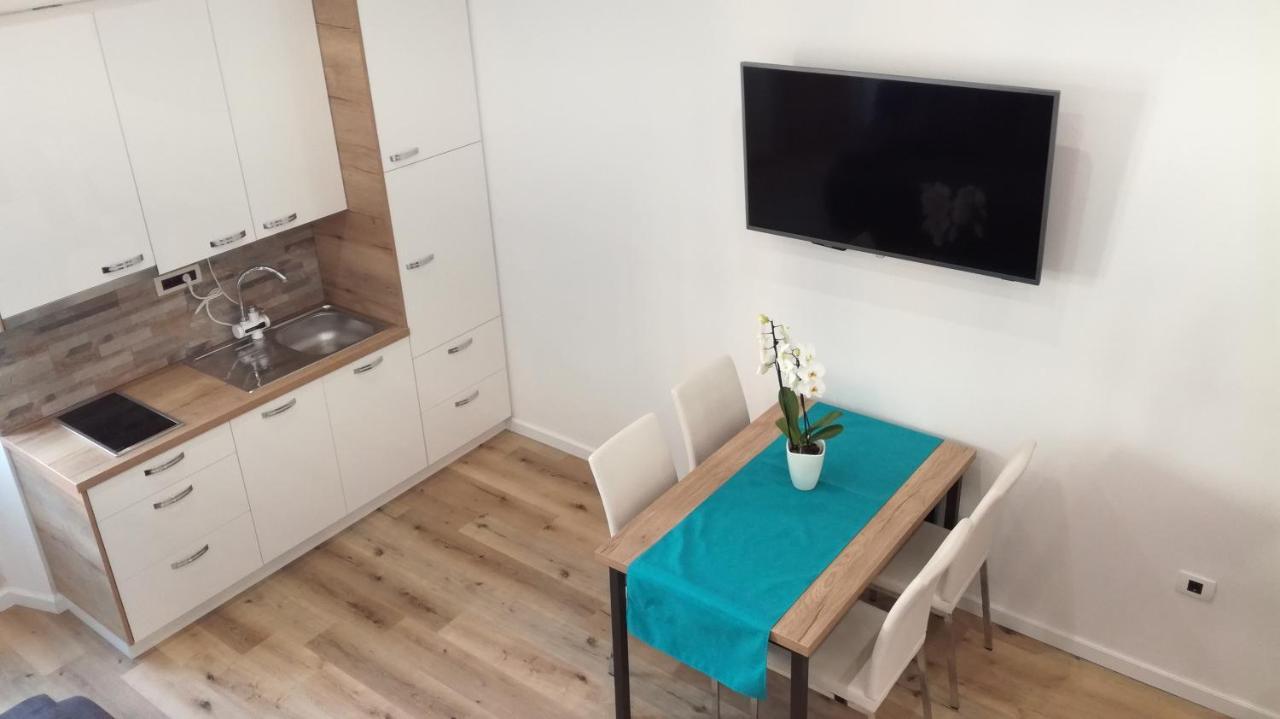 Apartmaji Apollonio 이졸라 외부 사진